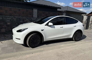 Внедорожник / Кроссовер Tesla Model Y 2023 в 