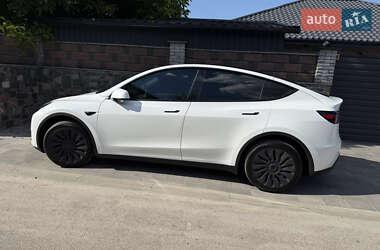 Внедорожник / Кроссовер Tesla Model Y 2023 в 