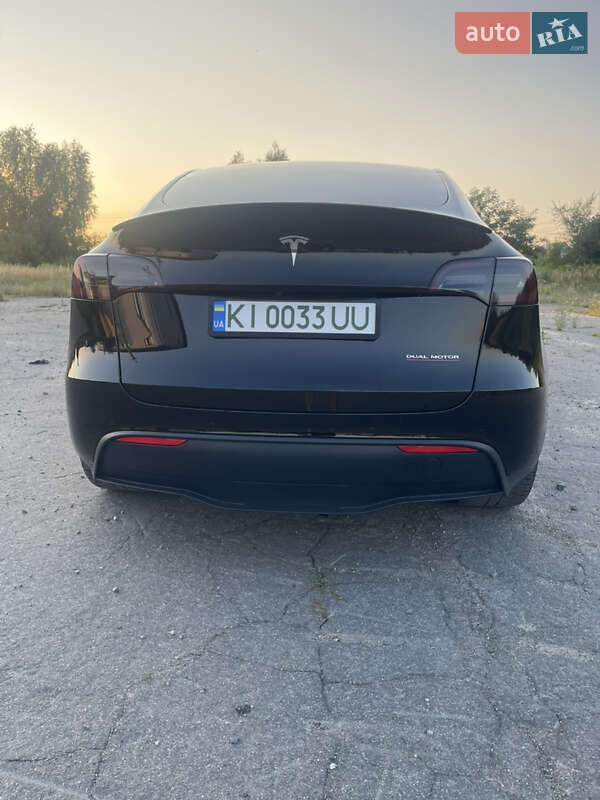 Внедорожник / Кроссовер Tesla Model Y 2022 в Буче