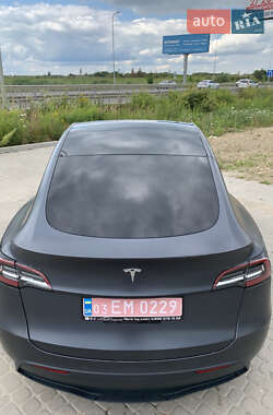 Внедорожник / Кроссовер Tesla Model Y 2020 в 