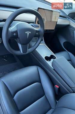 Внедорожник / Кроссовер Tesla Model Y 2023 в 