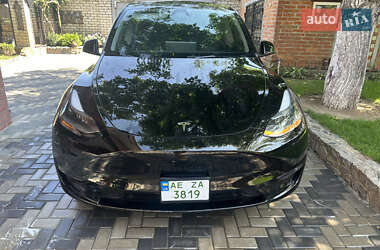 Позашляховик / Кросовер Tesla Model Y 2024 в Кам'янському