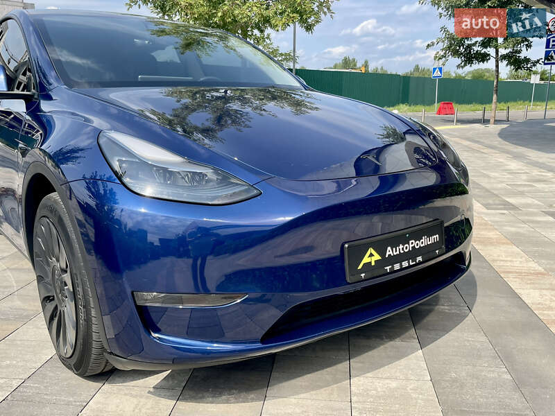 Внедорожник / Кроссовер Tesla Model Y 2023 в Киеве