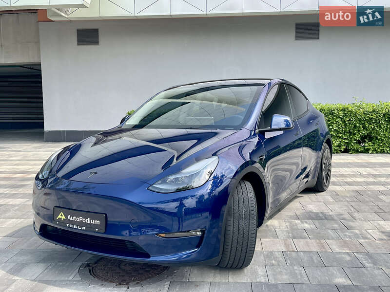 Внедорожник / Кроссовер Tesla Model Y 2023 в Киеве