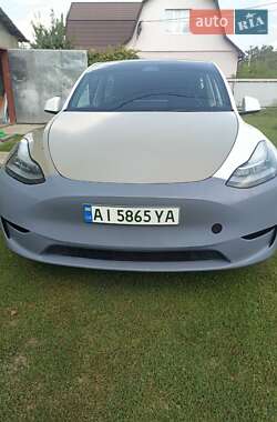 Tesla Model Y 2021