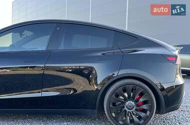Внедорожник / Кроссовер Tesla Model Y 2022 в 