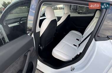 Внедорожник / Кроссовер Tesla Model Y 2023 в 