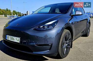 Позашляховик / Кросовер Tesla Model Y 2023 в Дніпрі
