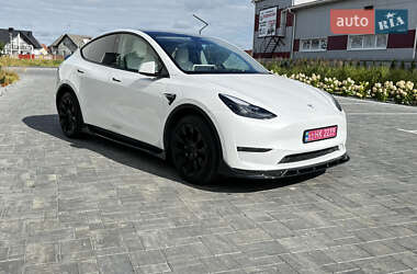 Внедорожник / Кроссовер Tesla Model Y 2022 в Луцке