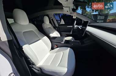 Внедорожник / Кроссовер Tesla Model Y 2023 в 