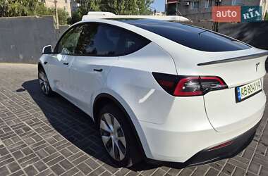 Внедорожник / Кроссовер Tesla Model Y 2023 в 