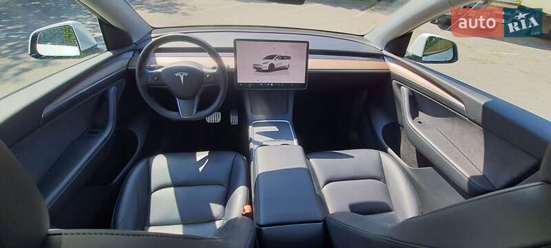 Позашляховик / Кросовер Tesla Model Y 2022 в Львові