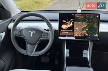 Внедорожник / Кроссовер Tesla Model Y 2020 в 