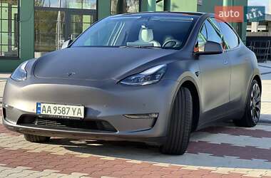 Внедорожник / Кроссовер Tesla Model Y 2022 в 