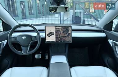 Внедорожник / Кроссовер Tesla Model Y 2022 в 