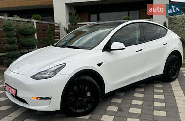 Внедорожник / Кроссовер Tesla Model Y 2023 в 