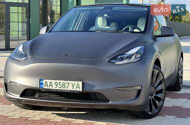 Внедорожник / Кроссовер Tesla Model Y 2022 в 