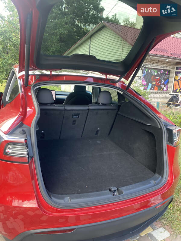 Внедорожник / Кроссовер Tesla Model Y 2023 в Киеве фото 41 Внедорожник / Кроссовер Tesla Model Y 2023 в Киеве