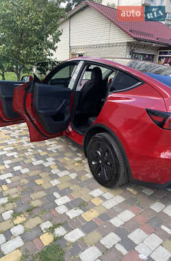 Внедорожник / Кроссовер Tesla Model Y 2023 в 