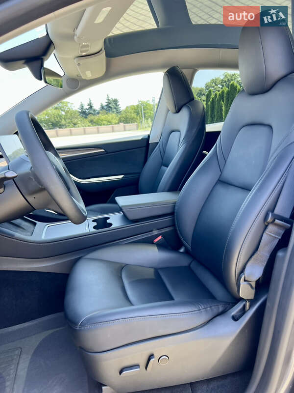 Внедорожник / Кроссовер Tesla Model Y 2023 в Одессе