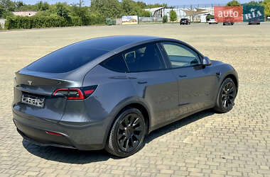 Внедорожник / Кроссовер Tesla Model Y 2024 в 
