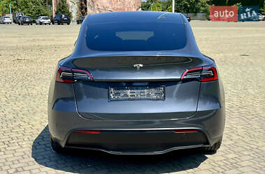 Внедорожник / Кроссовер Tesla Model Y 2024 в 