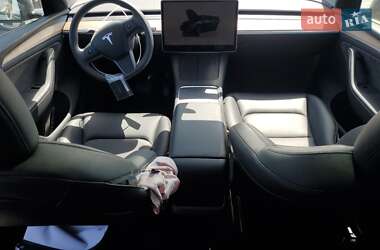 Внедорожник / Кроссовер Tesla Model Y 2023 в 