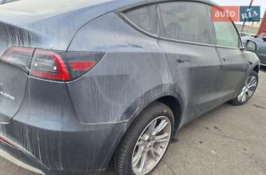 Внедорожник / Кроссовер Tesla Model Y 2023 в 