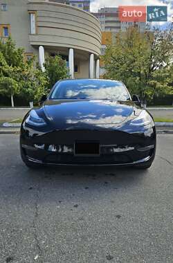 Внедорожник / Кроссовер Tesla Model Y 2023 в Киеве