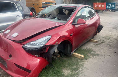 Tesla Model Y 2020