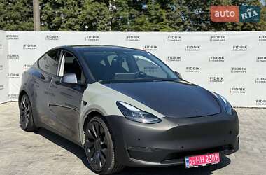 Tesla Model Y 2023