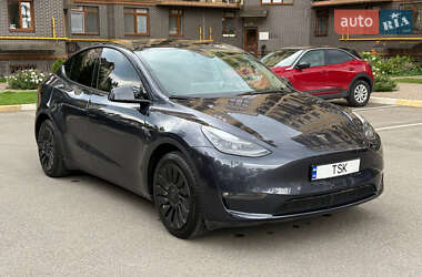 Tesla Model Y 2024 Tesla Model Y 2024
