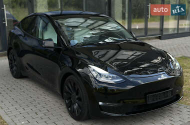 Tesla Model Y 2023 Tesla Model Y 2023