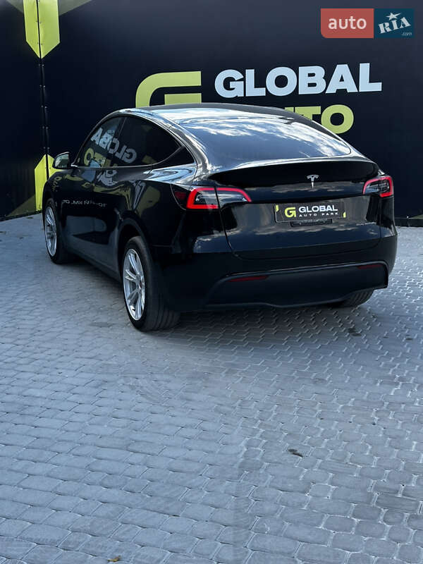 Позашляховик / Кросовер Tesla Model Y 2023 в Львові