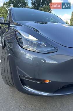 Внедорожник / Кроссовер Tesla Model Y 2023 в 