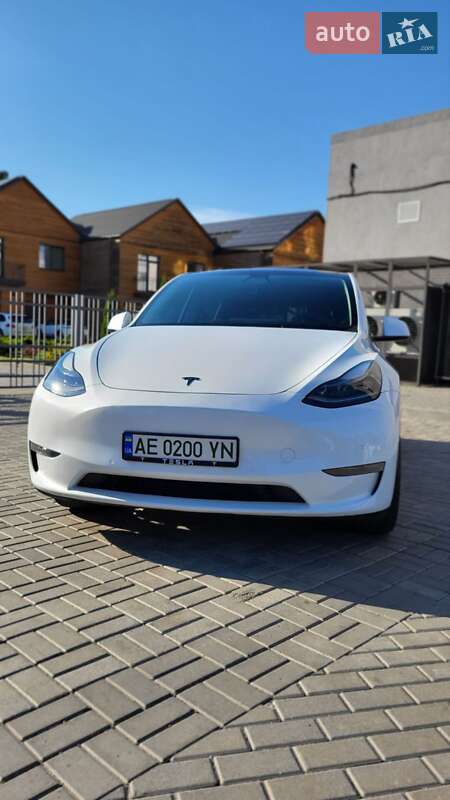 Позашляховик / Кросовер Tesla Model Y 2022 в Дніпрі