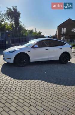 Внедорожник / Кроссовер Tesla Model Y 2022 в 