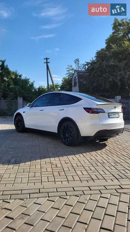 Позашляховик / Кросовер Tesla Model Y 2022 в Дніпрі