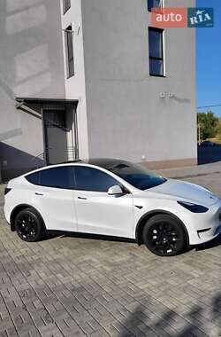 Внедорожник / Кроссовер Tesla Model Y 2022 в 