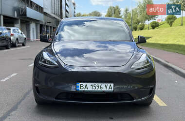 Внедорожник / Кроссовер Tesla Model Y 2021 в 