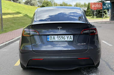 Внедорожник / Кроссовер Tesla Model Y 2021 в 