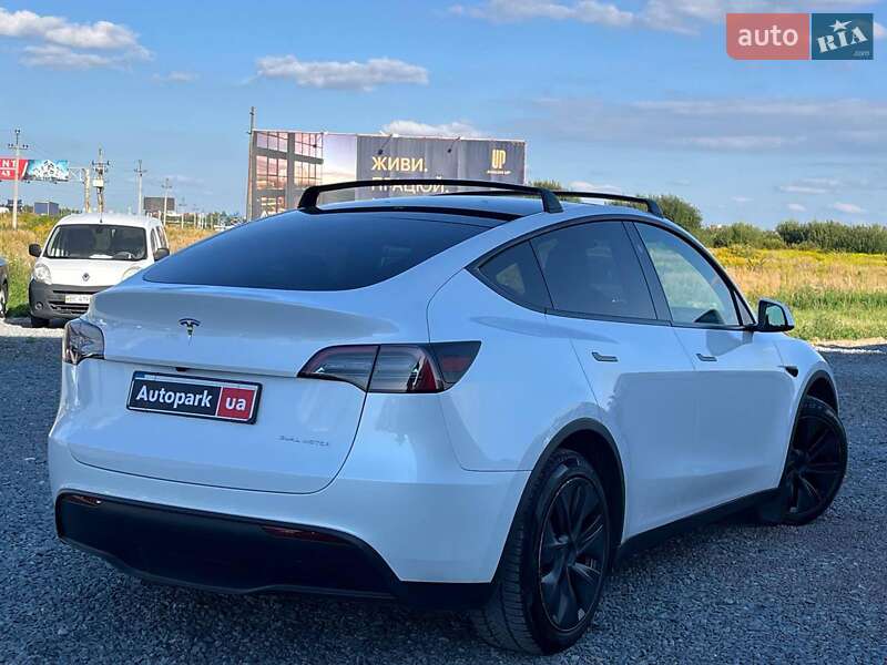 Внедорожник / Кроссовер Tesla Model Y 2024 в Львове