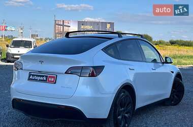 Внедорожник / Кроссовер Tesla Model Y 2024 в 