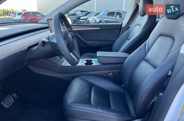 Внедорожник / Кроссовер Tesla Model Y 2024 в 