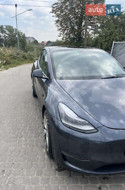 Внедорожник / Кроссовер Tesla Model Y 2022 в 