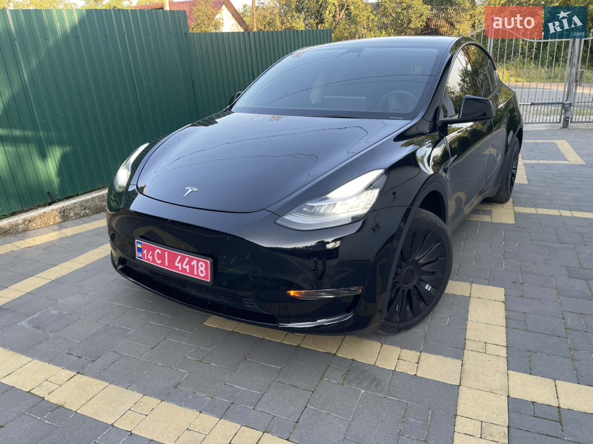 2022 Tesla Model Y - мініатюра 14