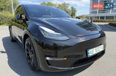 Внедорожник / Кроссовер Tesla Model Y 2021 в 