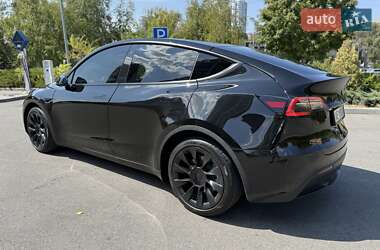 Внедорожник / Кроссовер Tesla Model Y 2021 в 