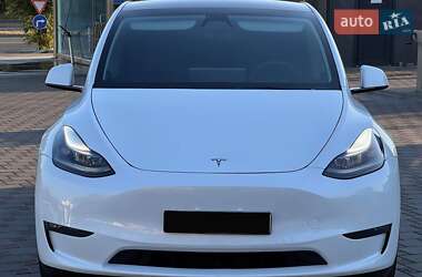 Внедорожник / Кроссовер Tesla Model Y 2024 в 
