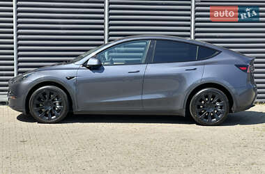 Внедорожник / Кроссовер Tesla Model Y 2023 в 